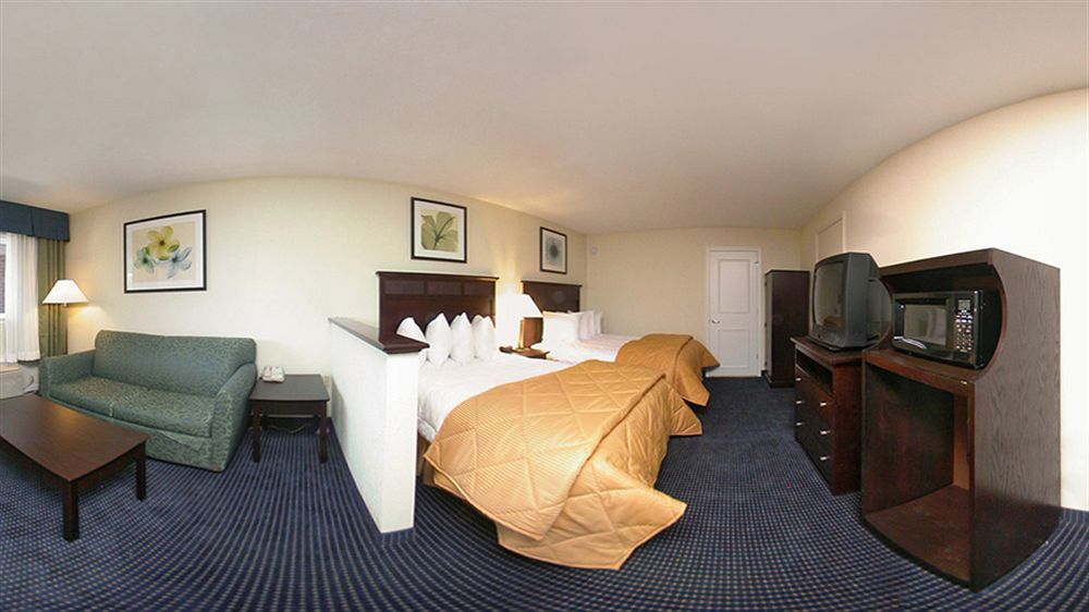 Rodeway Inn & Suites Williamsburg Central Екстериор снимка